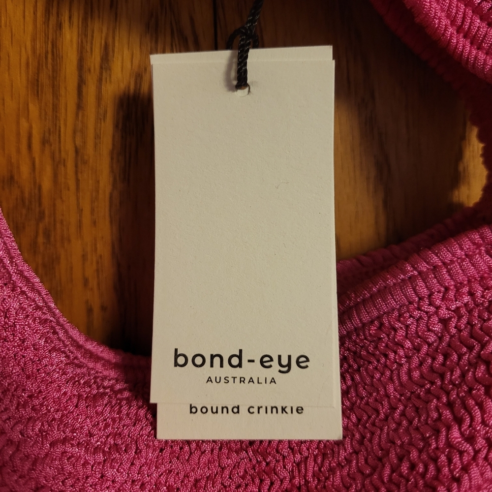 NWT bond-eye Australia Fuchsia Rico Bound Crinkle One Piece Swimsuit Un-Sized - Picture 4 of 7